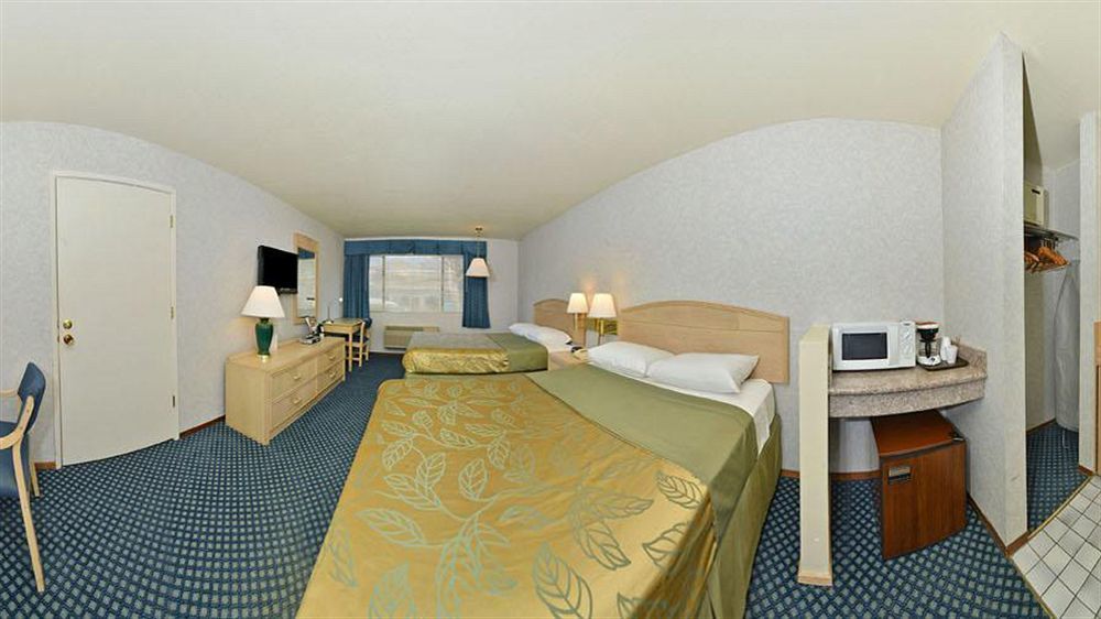 Good Living Inn ซาน คาร์ลอส ภายนอก รูปภาพ